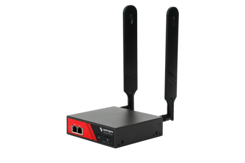 acm7000-L_resilience_gateway_angle_w_antenna.png